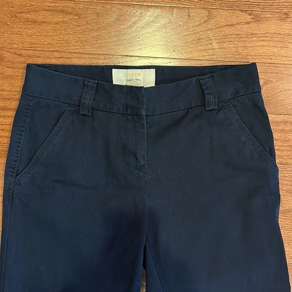 J Crew Favorite Fit size 0 Classic Twill Chino cropped navy pants - Picture 2 of 6